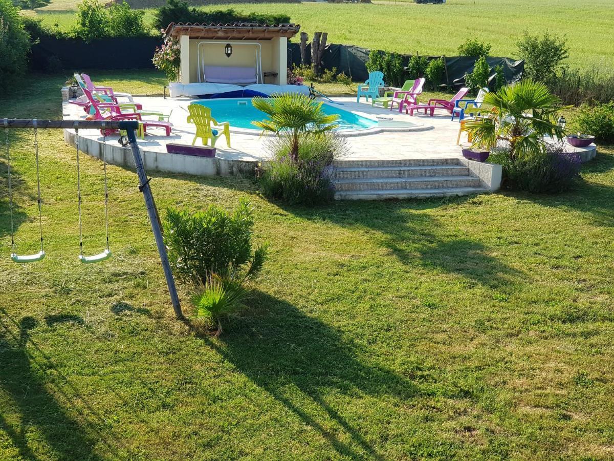 La Providence Hotel Illiat Exterior foto